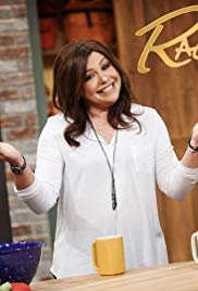 Rachael Ray A Mom and Daughter Go Head-to-Head in a Decorating Challenge to Decide Who Will Host Thanksgiving/Nate Berkus