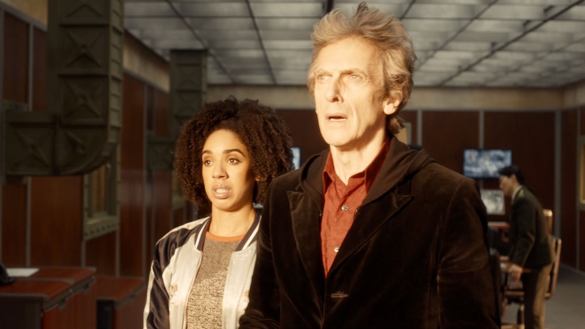 Doctor Who (2005) S10E7 The Pyramid at the End of the World