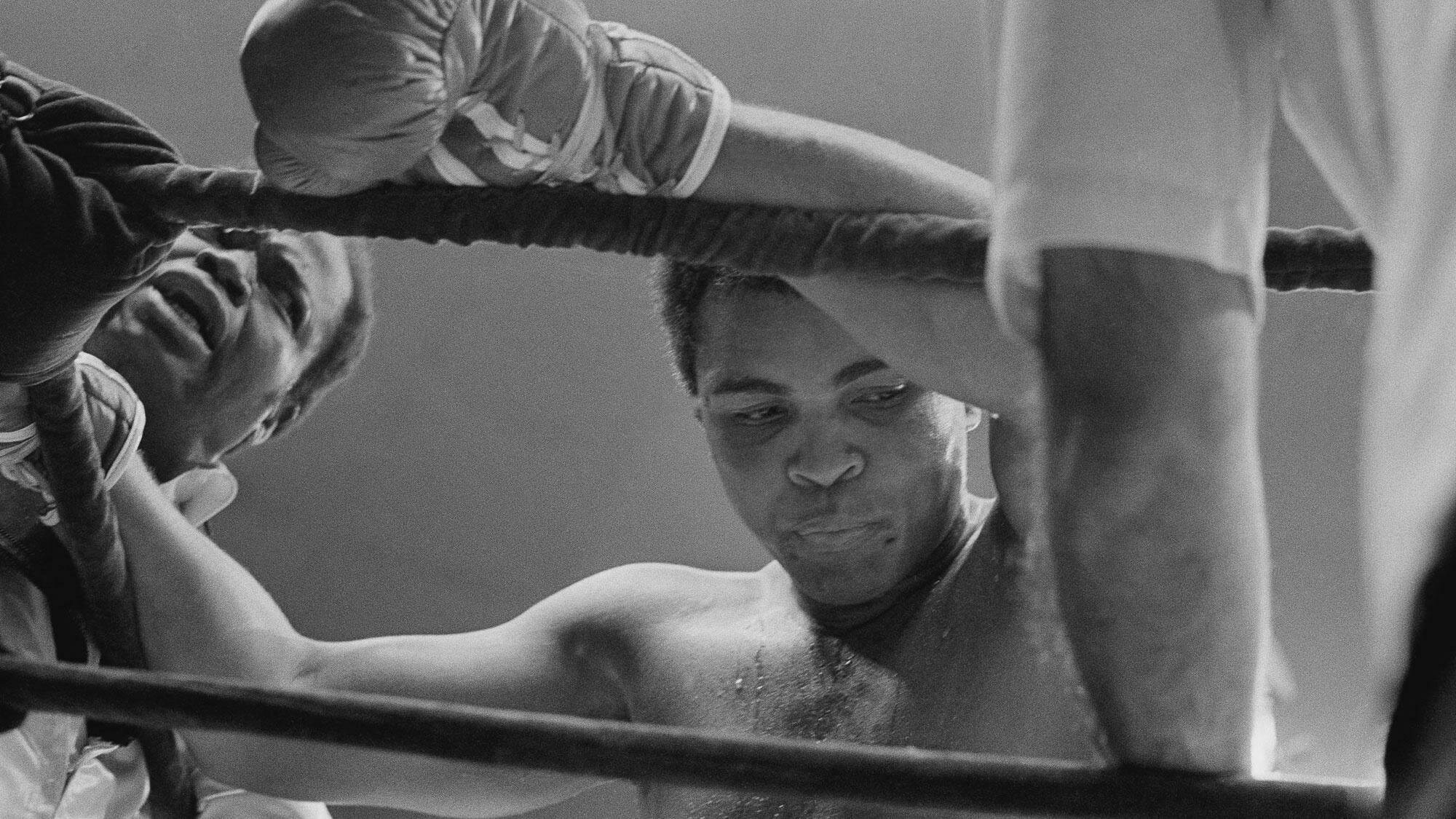 Muhammad Ali S1E4 Round Four: The Spell Remains (1974-2016)