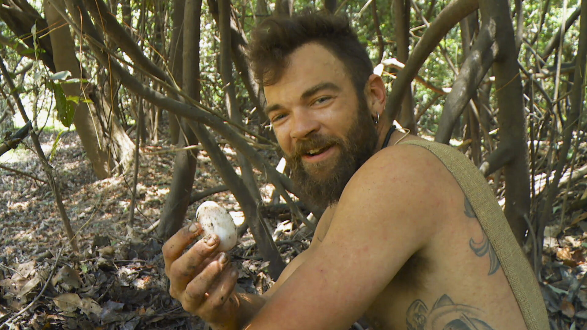 Naked and Afraid XL S8E3 In Your Face, Amazon!