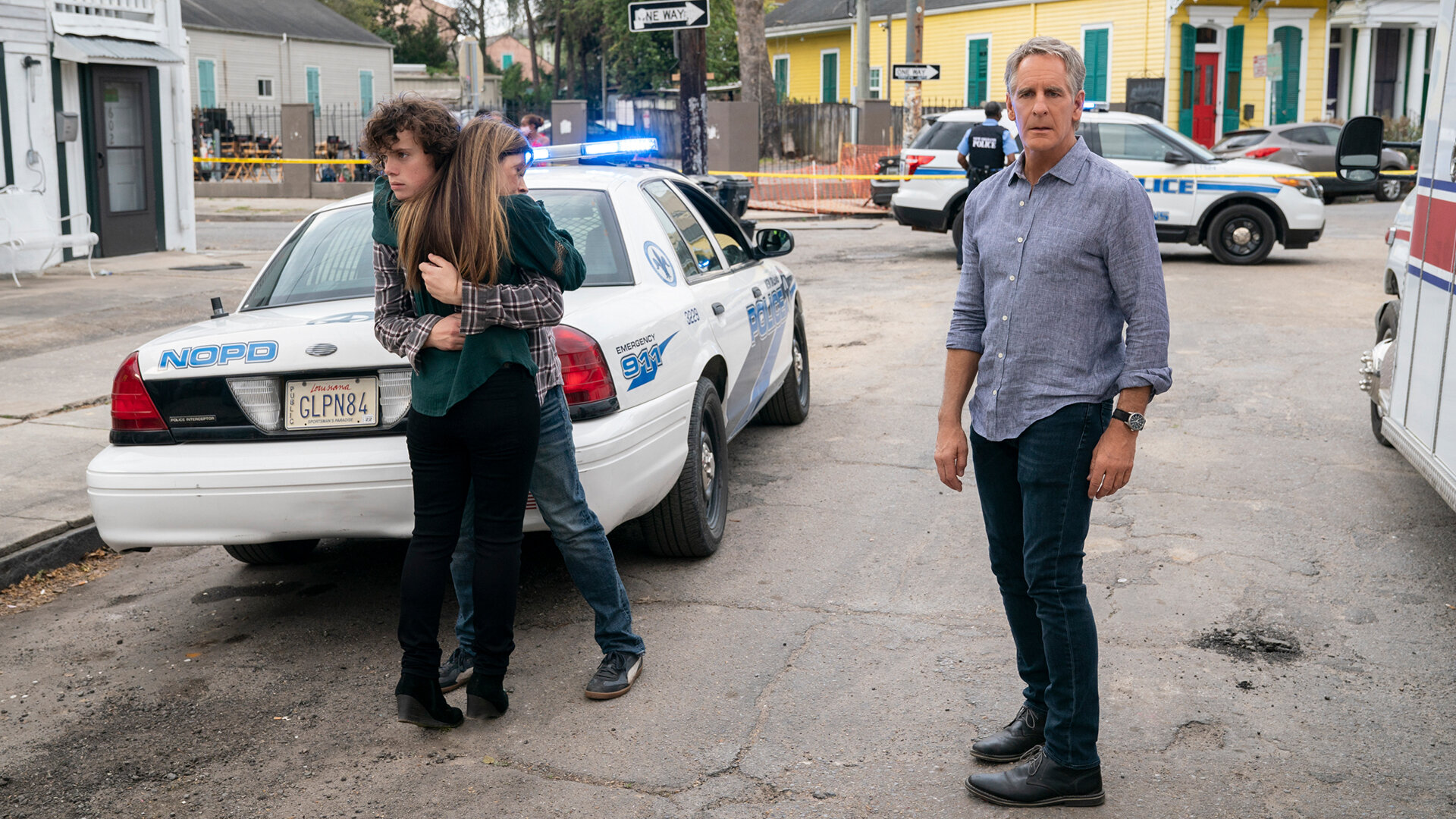 NCIS: New Orleans S7E15 Runs in the Family