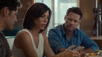 Private Eyes S4E3 The P.I. Vanishes