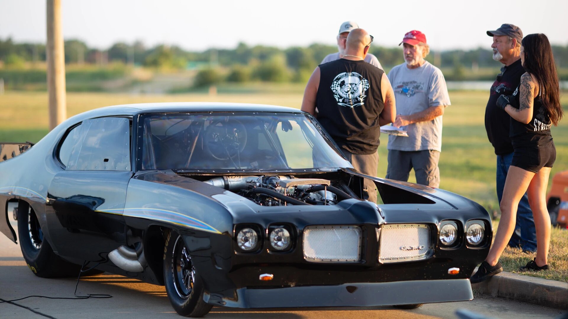 Street Outlaws S17E1 Take Back These Streets