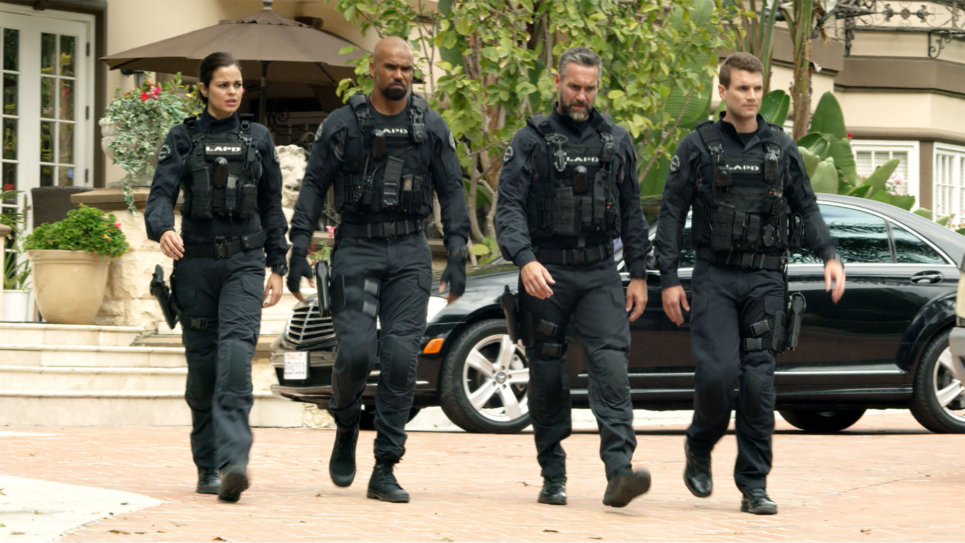 S.W.A.T. S1E5 Imposters