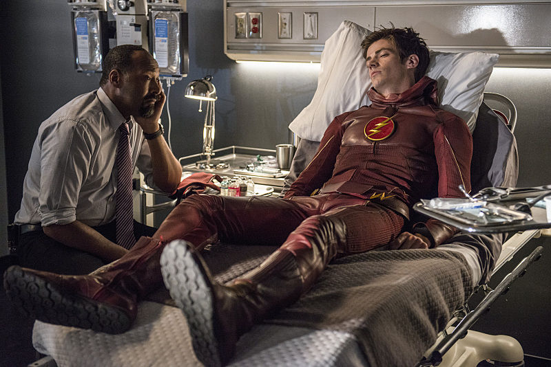 The Flash S2E1 The Man Who Saved Central City